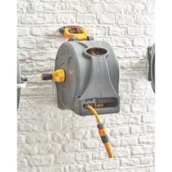 Enrouleur Compact 2-en-1 Hozelock Avec Tuyau De 25m -Magasin D'Outils De Jardin Élégant ae235 560